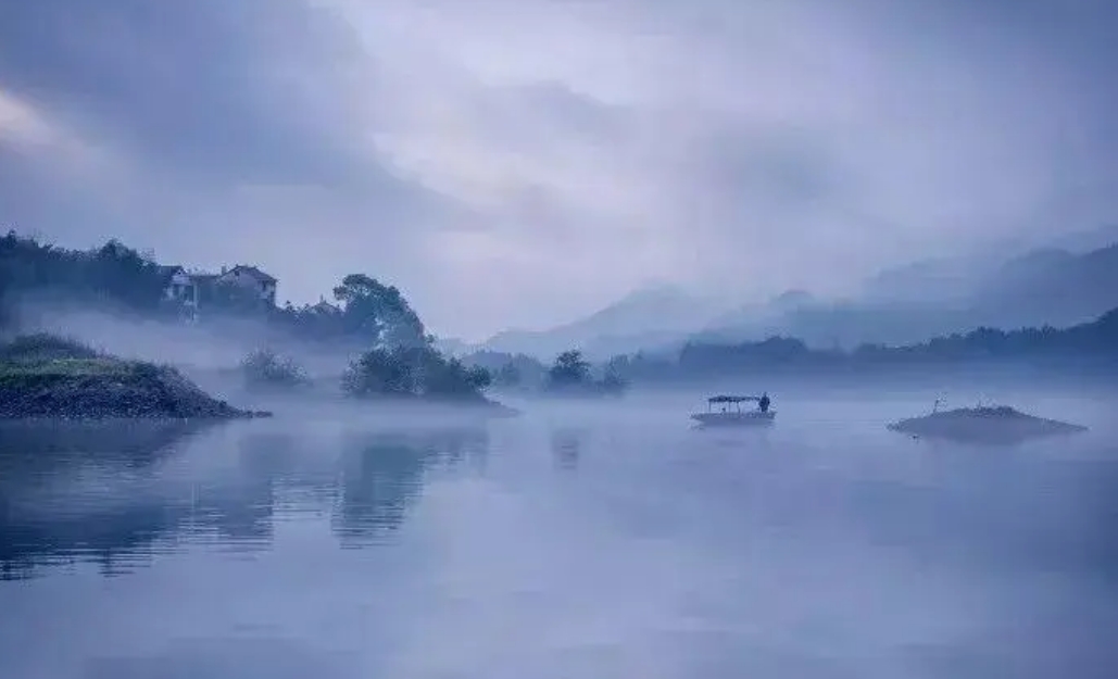 途經(jīng)歲月，淡寫(xiě)時(shí)光